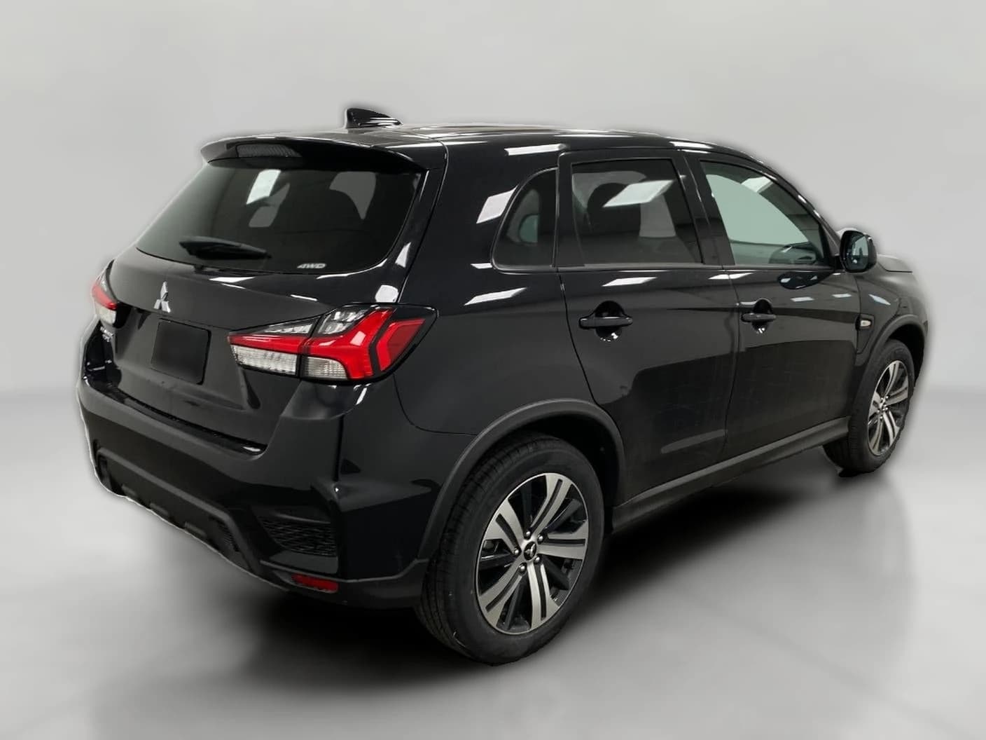 Mitsubishi Outlander Sport S 2.0 AWC 2026 — side view