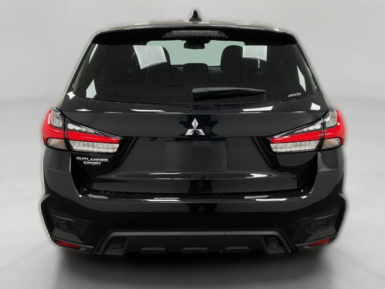Mitsubishi Outlander Sport S 2.0 AWC 2026 — side view