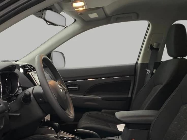 Mitsubishi Outlander Sport S 2.0 AWC 2026 — side view