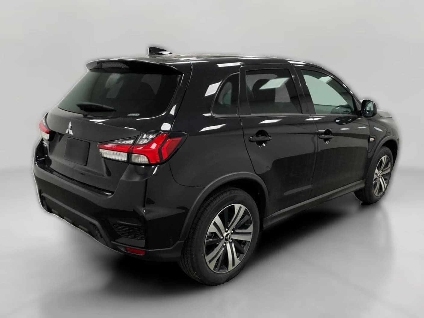 Mitsubishi Outlander Sport S 2.0 AWC 2026 — side view