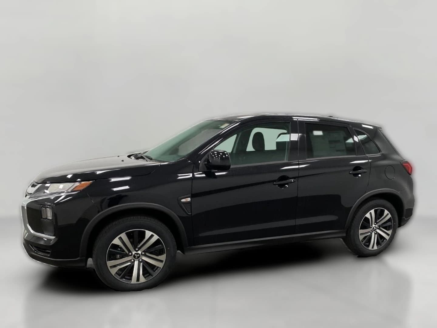Mitsubishi Outlander Sport S 2.0 AWC 2026 — side view