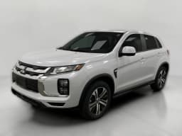 Mitsubishi Outlander Sport ES 2.0 AWC 2026 — side view