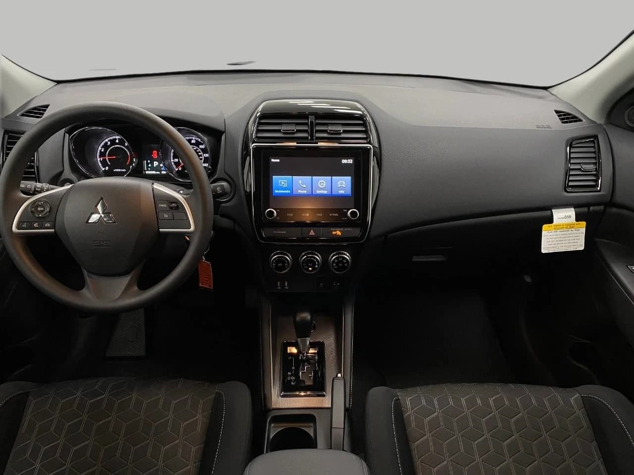 Mitsubishi Outlander Sport ES 2.0 AWC 2026 — side view