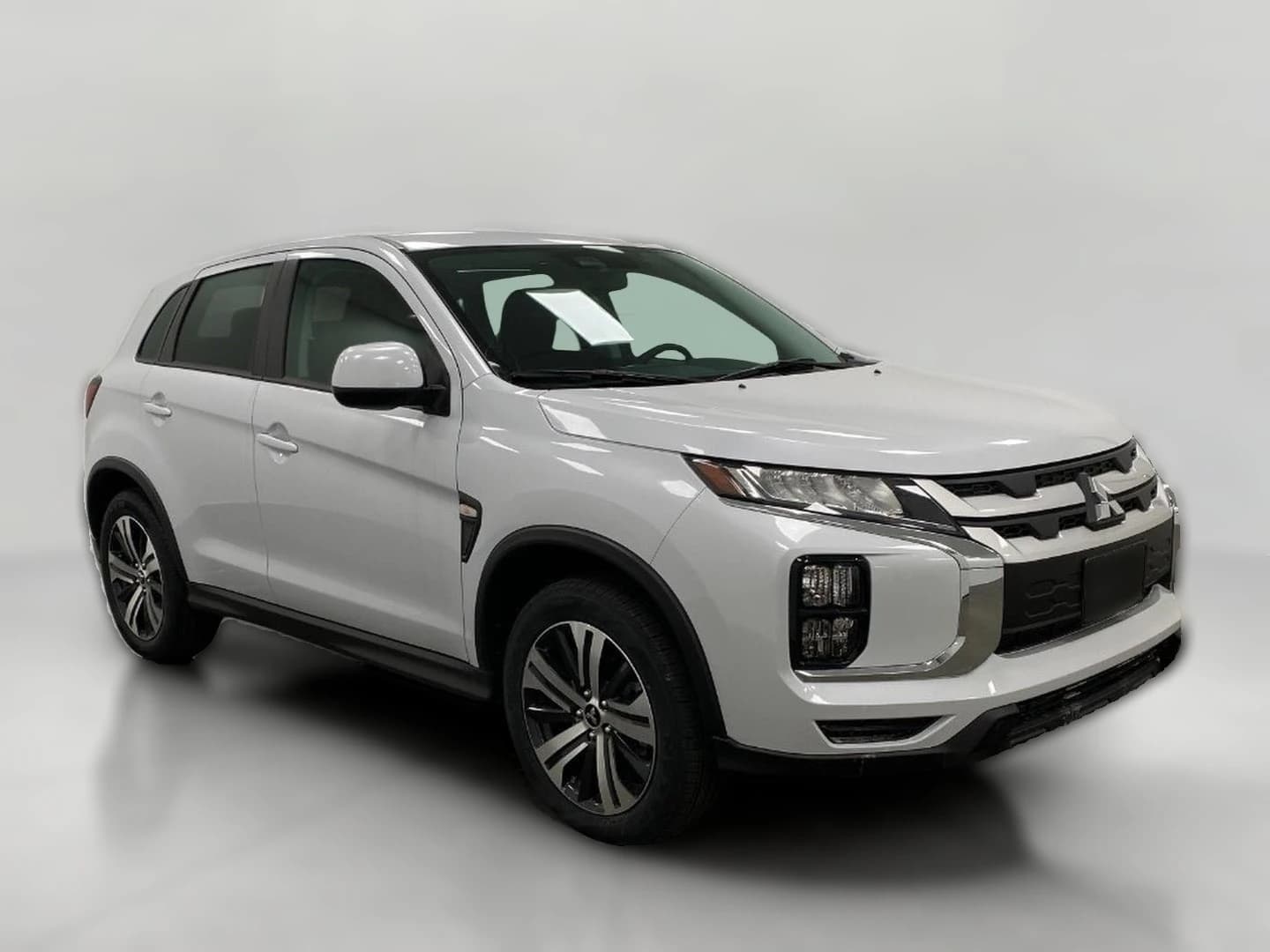 Mitsubishi Outlander Sport ES 2.0 AWC 2026 — side view