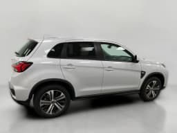 Mitsubishi Outlander Sport ES 2.0 AWC 2026 — side view
