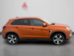 Mitsubishi Outlander Sport SE 2.0 AWC 2026 — side view