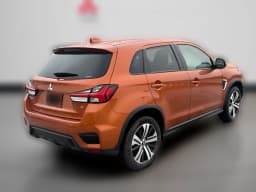 Mitsubishi Outlander Sport SE 2.0 AWC 2026 — side view