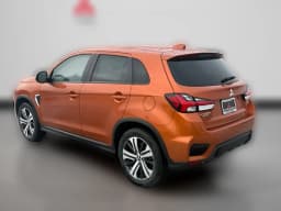 Mitsubishi Outlander Sport SE 2.0 AWC 2026 — side view