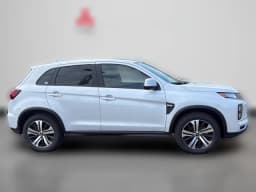 Mitsubishi Outlander Sport Ralliart 2.0 AWC 2026 — side view