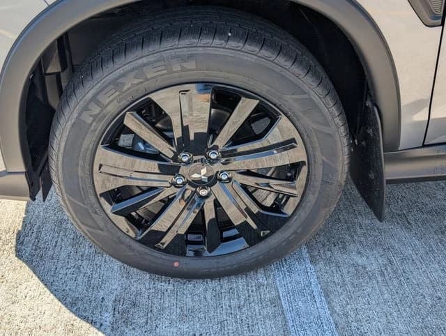 Mitsubishi Outlander Sport Railliart 2.0 AWC 2026 — side view