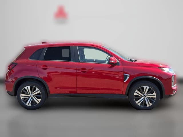 Mitsubishi Outlander Sport SE 2.0 AWC 2026 — side view