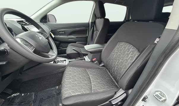 Mitsubishi Outlander Sport Ralliart 2.0 AWC 2026 — side view