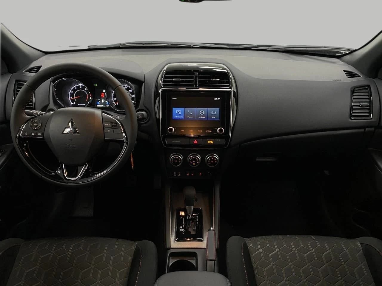 Mitsubishi Outlander Sport Trail Edition 2.0 AWC 2026 — side view