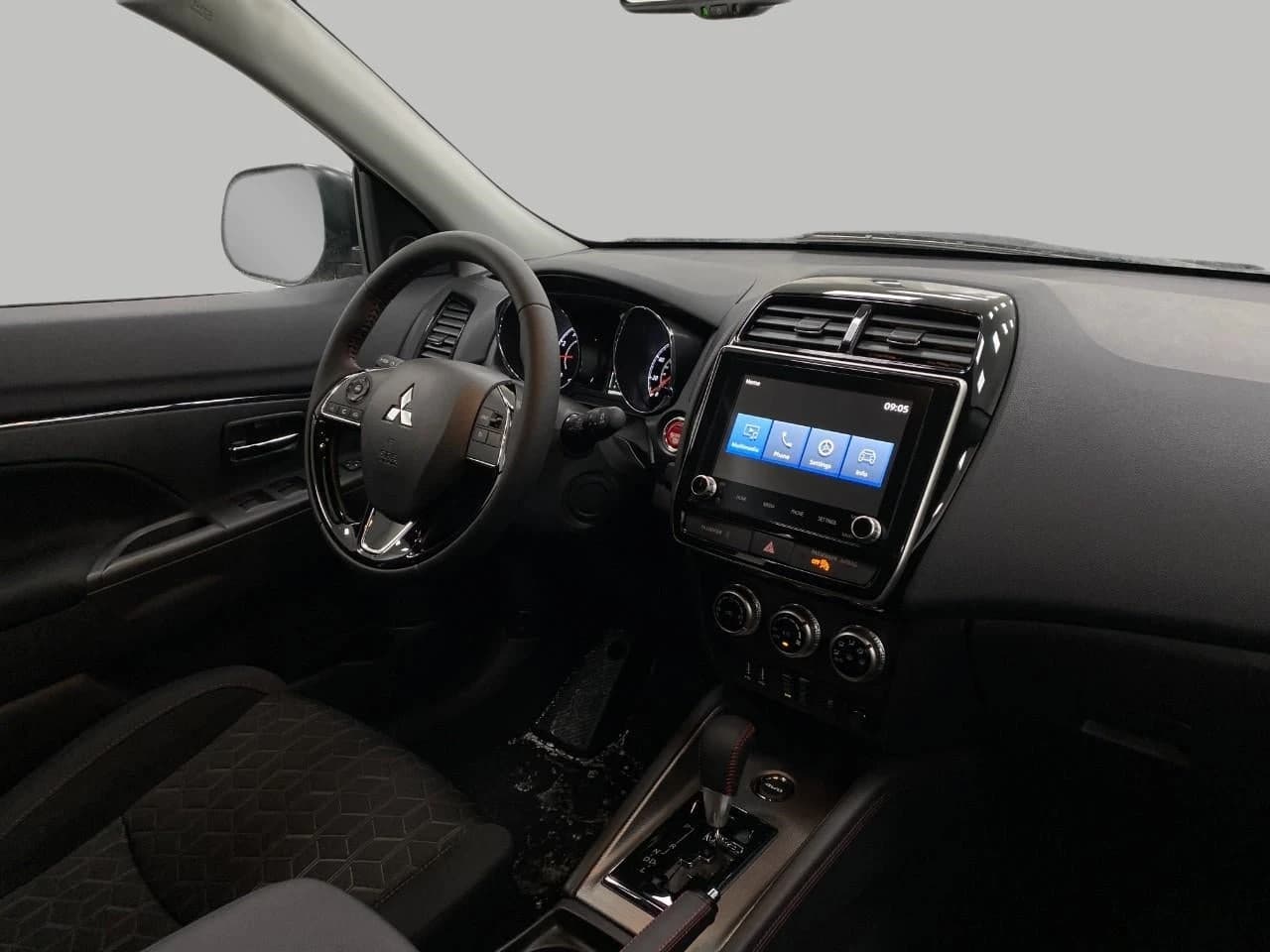 Mitsubishi Outlander Sport S 2.0 AWC 2026 — side view