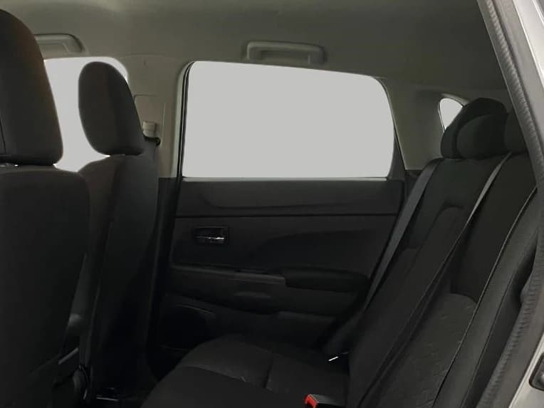 Mitsubishi Outlander Sport S 2.0 AWC 2026 — side view