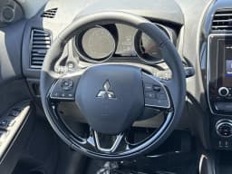 Mitsubishi Outlander Sport SE 2.0 AWC 2026 — side view