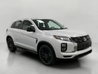Mitsubishi Outlander Sport LE 2.0 AWC