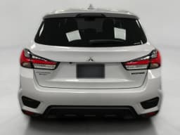 Mitsubishi Outlander Sport LE 2.0 AWC 2026 — side view