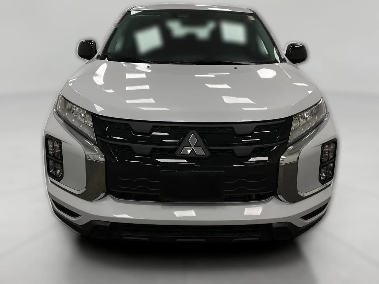 Mitsubishi Outlander Sport LE 2.0 AWC 2026 — side view