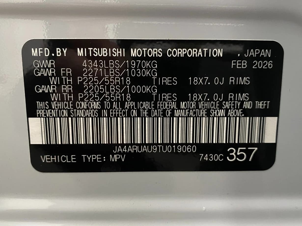Mitsubishi Outlander Sport LE 2.0 AWC 2026 — side view