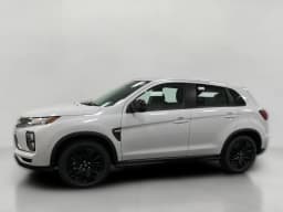 Mitsubishi Outlander Sport LE 2.0 AWC 2026 — side view