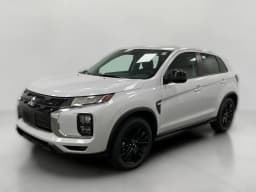 Mitsubishi Outlander Sport LE 2.0 AWC 2026 — side view