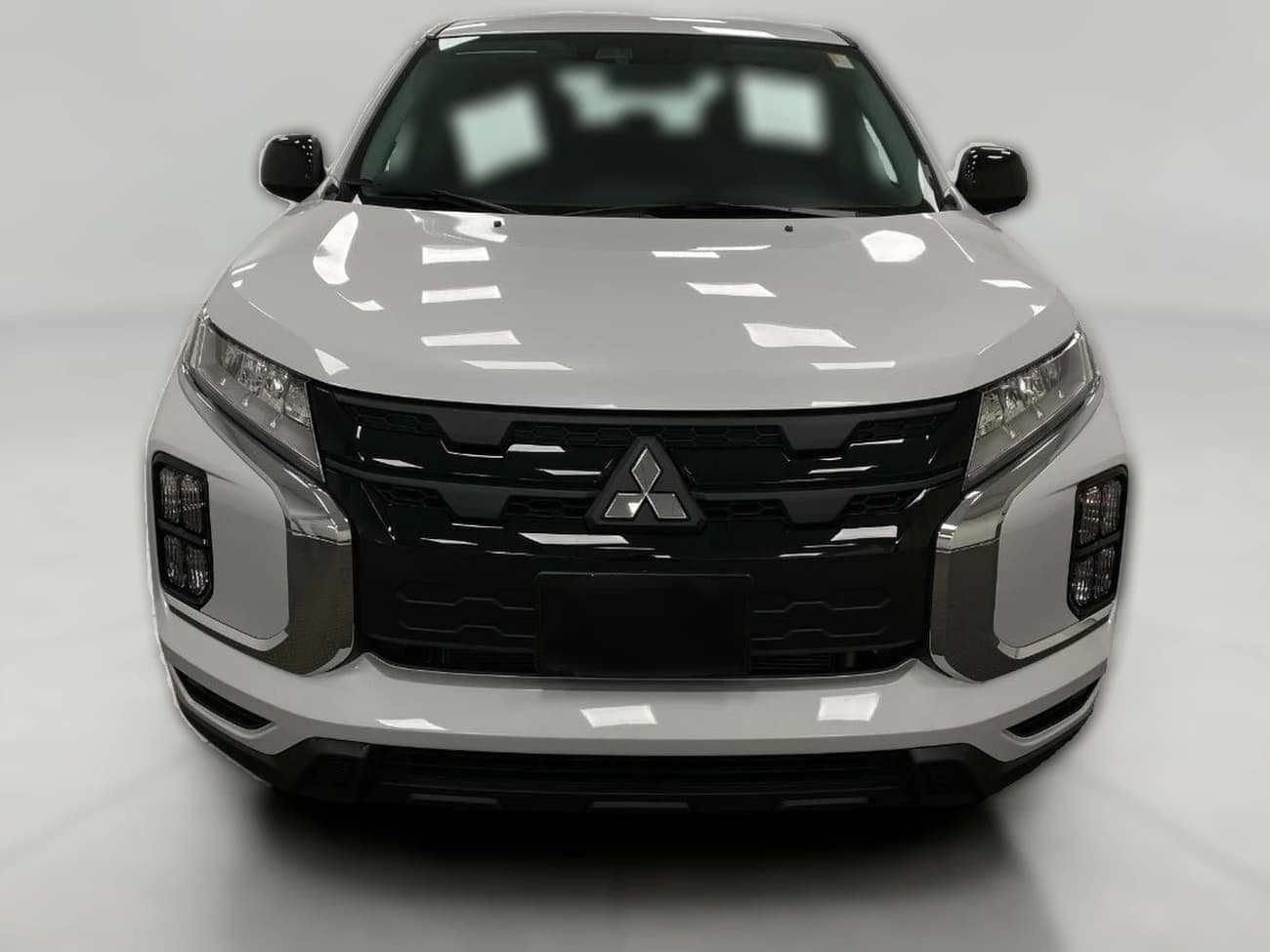 Mitsubishi Outlander Sport LE 2.0 AWC 2026 — side view