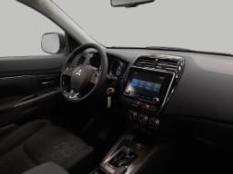 Mitsubishi Outlander Sport LE 2.0 AWC 2026 — side view