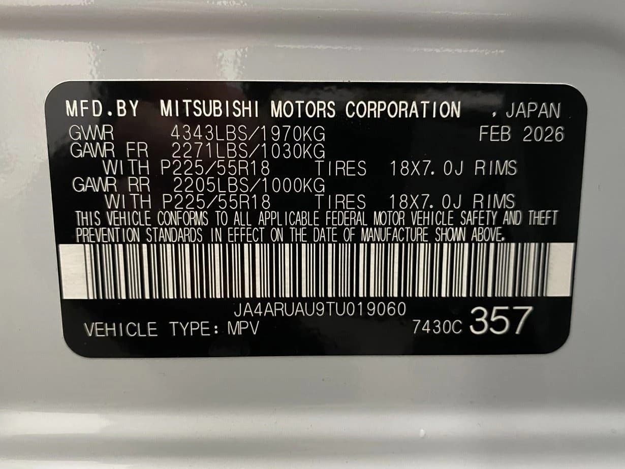 Mitsubishi Outlander Sport LE 2.0 AWC 2026 — side view