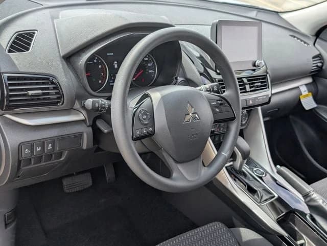 Mitsubishi Eclipse Cross ES S-AWC 2026 — side view