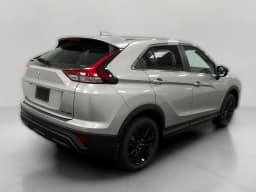 Mitsubishi Eclipse Cross LE S-AWC 2026 — side view
