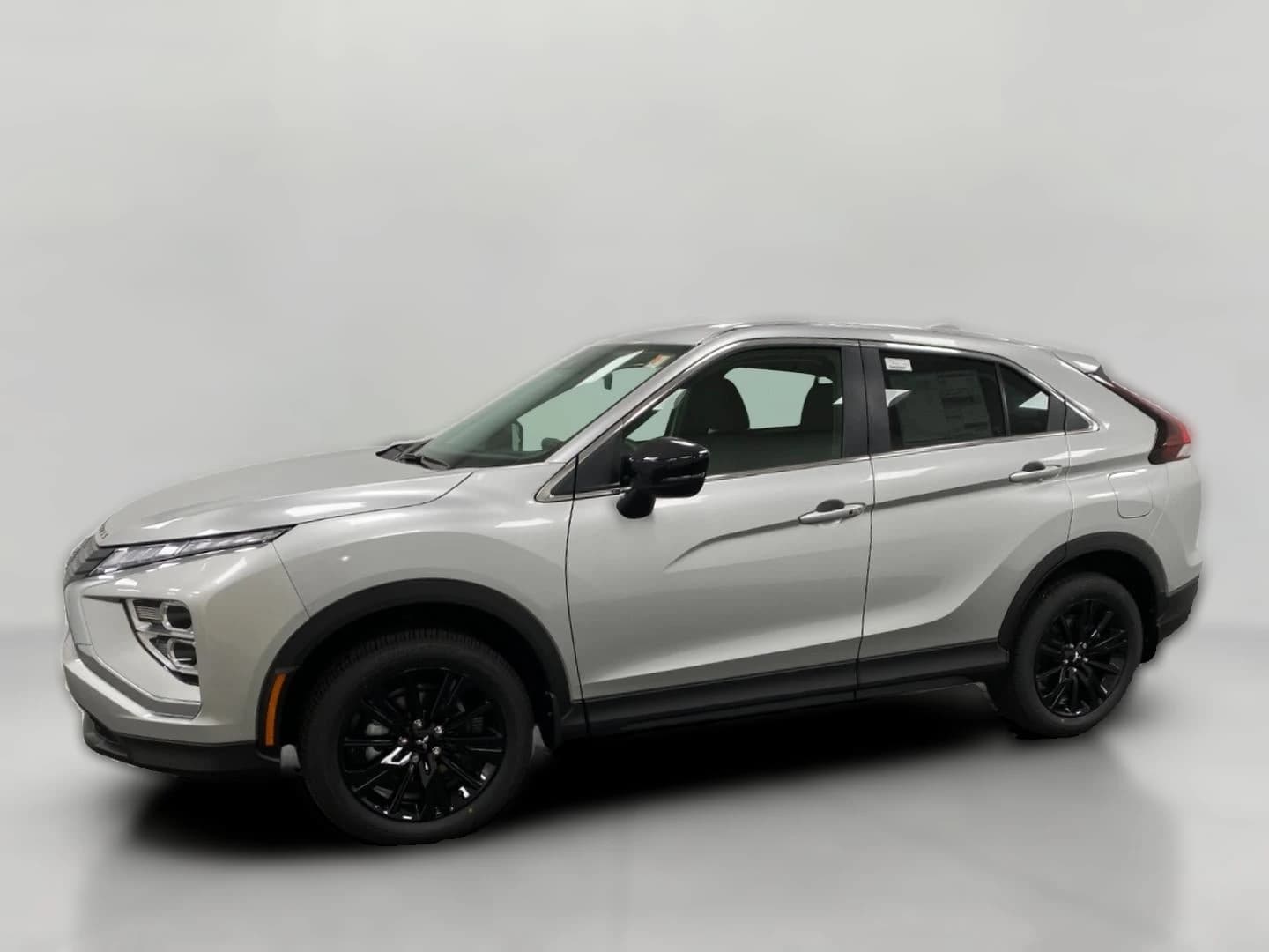 Mitsubishi Eclipse Cross LE S-AWC 2026 — side view