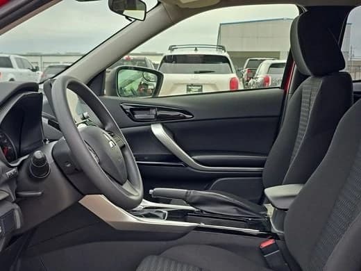Mitsubishi Eclipse Cross LE S-AWC 2025 — side view