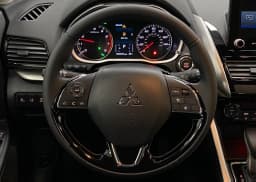 Mitsubishi Eclipse Cross Black Edition S-AWC 2026 — side view