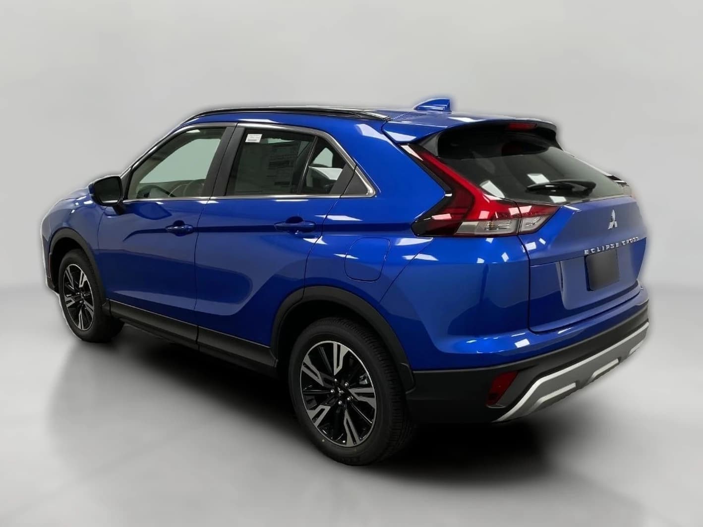 Mitsubishi Eclipse Cross Black Edition S-AWC 2026 — side view