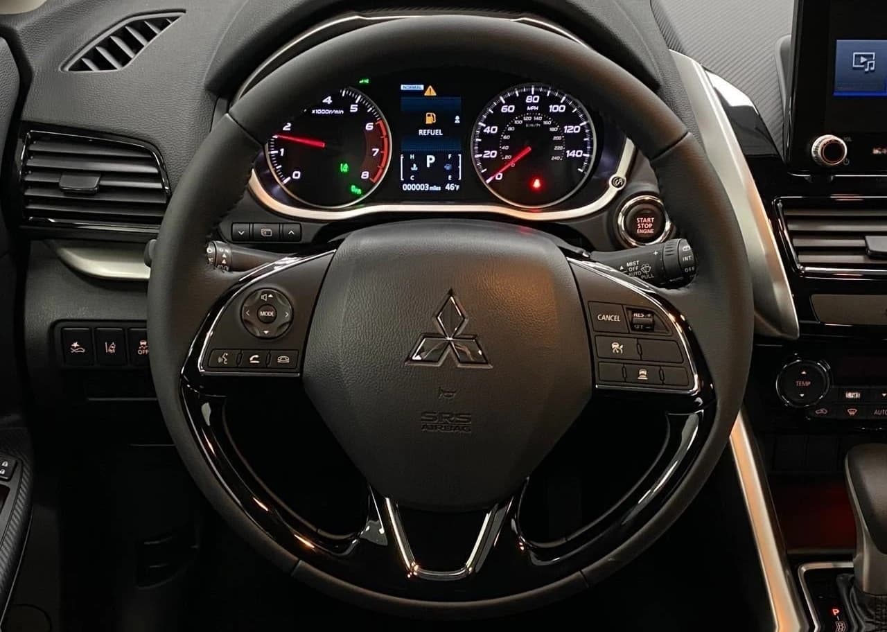 Mitsubishi Eclipse Cross Black Edition S-AWC 2026 — side view