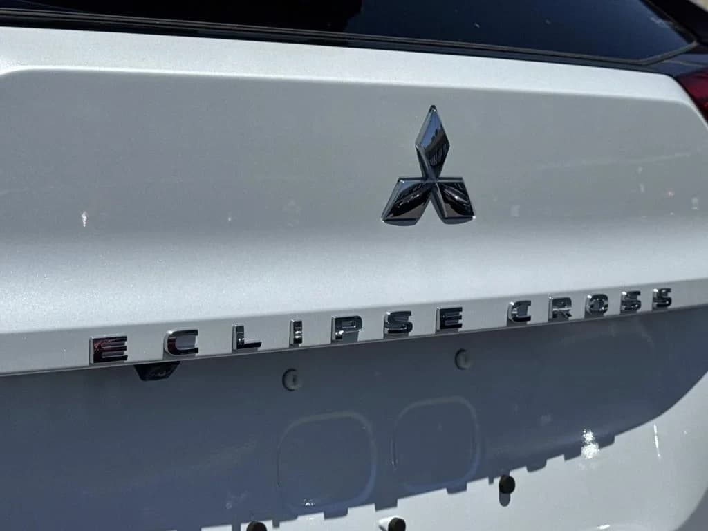 Mitsubishi Eclipse Cross SE S-AWC 2026 — side view