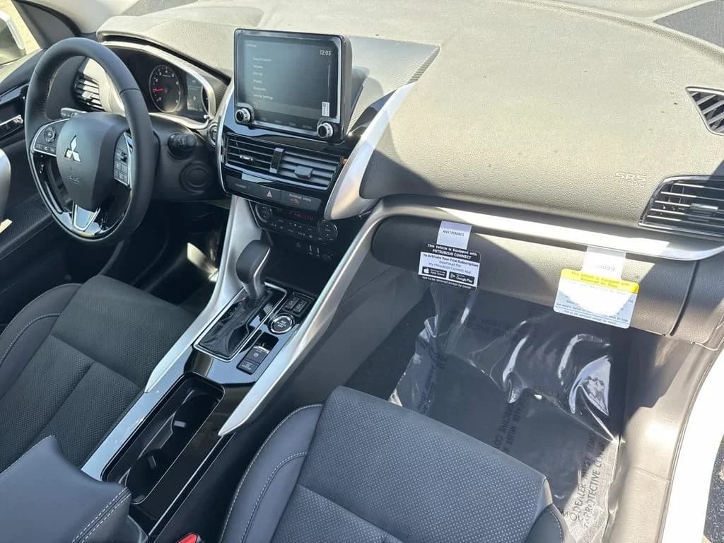 Mitsubishi Eclipse Cross SE S-AWC 2026 — side view