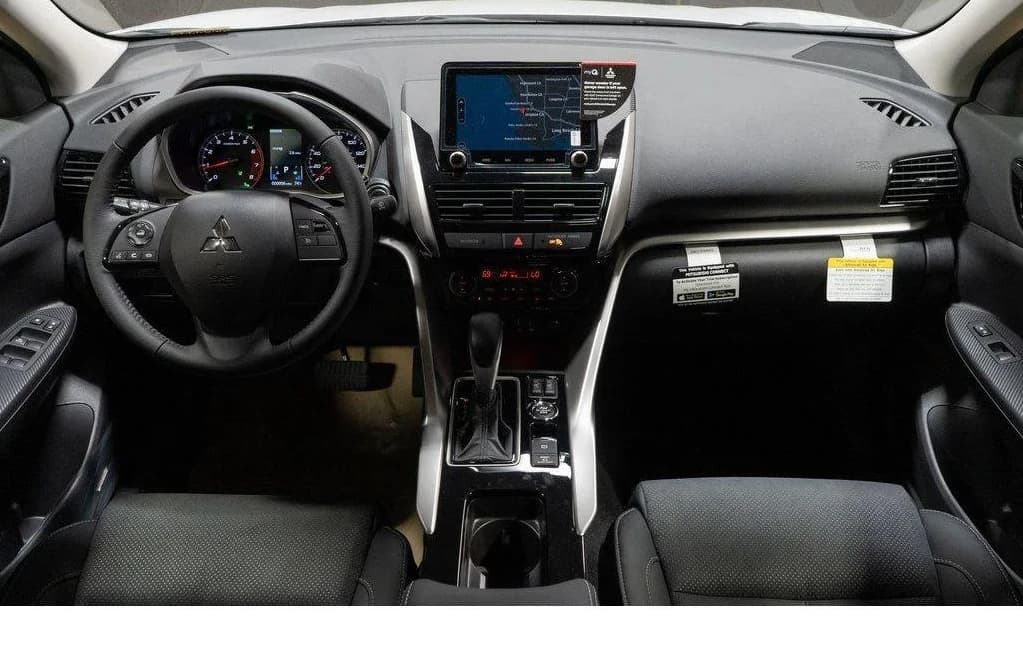 Mitsubishi Eclipse Cross SE S-AWC 2026 — side view