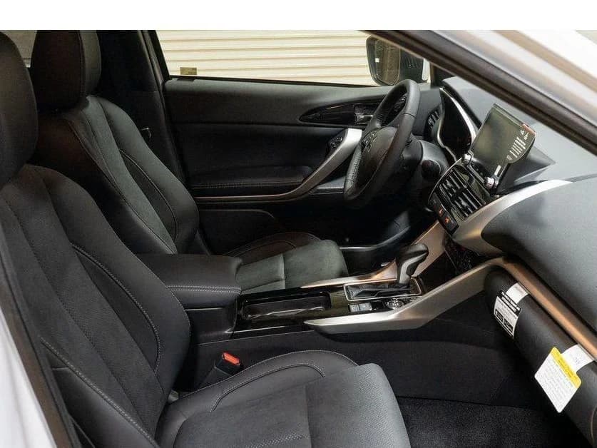 Mitsubishi Eclipse Cross SE S-AWC 2026 — side view