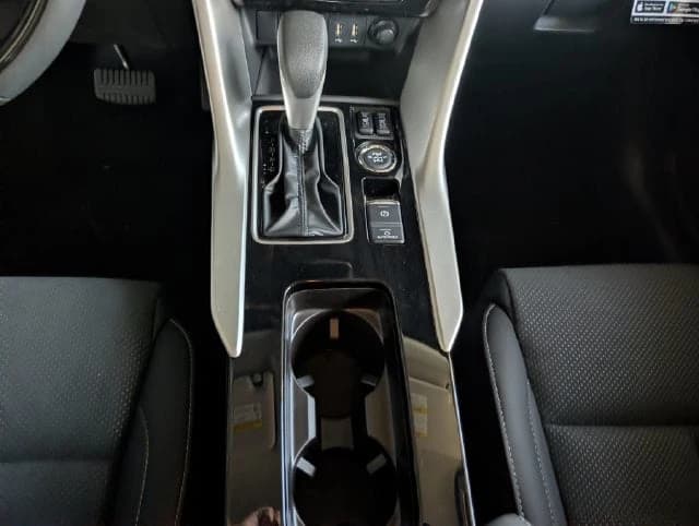 Mitsubishi Eclipse Cross Black Edition S-AWC 2026 — side view