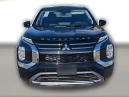 Mitsubishi Outlander SE FWD 2026 — side view