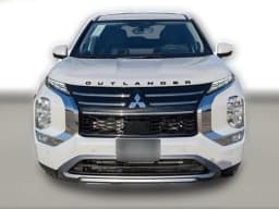 Mitsubishi Outlander SE FWD 2026 — side view