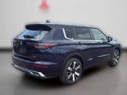 Mitsubishi Outlander SE FWD 2026 — side view