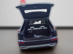 Mitsubishi Outlander SE FWD 2026 — side view