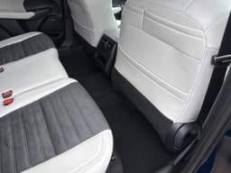 Mitsubishi Outlander SE FWD 2026 — side view