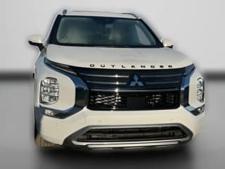 Mitsubishi Outlander SEL FWD