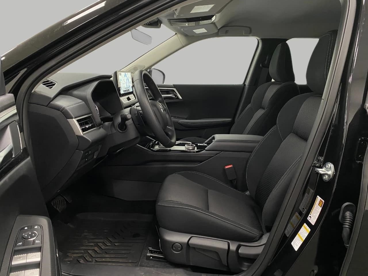 Mitsubishi Outlander ES S-AWC 2026 — side view