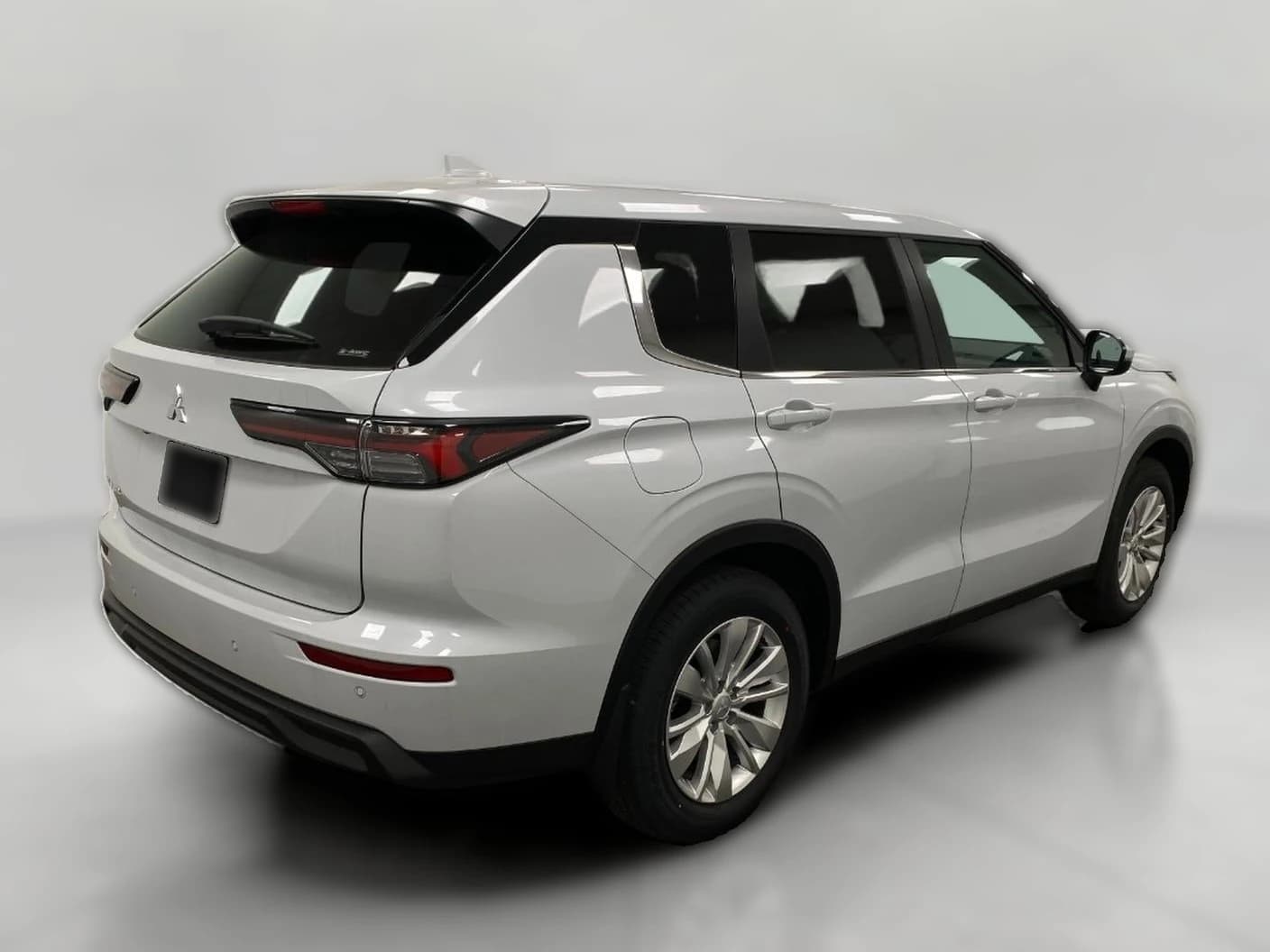 Mitsubishi Outlander ES S-AWC 2026 — side view