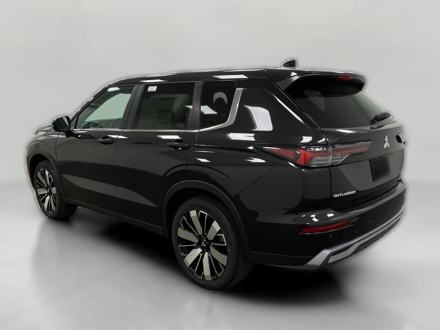 Mitsubishi Outlander SE S-AWC 2026 — side view